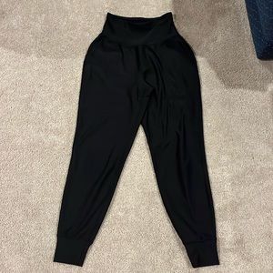 Old navy active elevate joggers legging material size xs